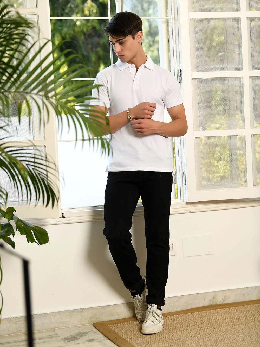 White Solid Polo T-shirt